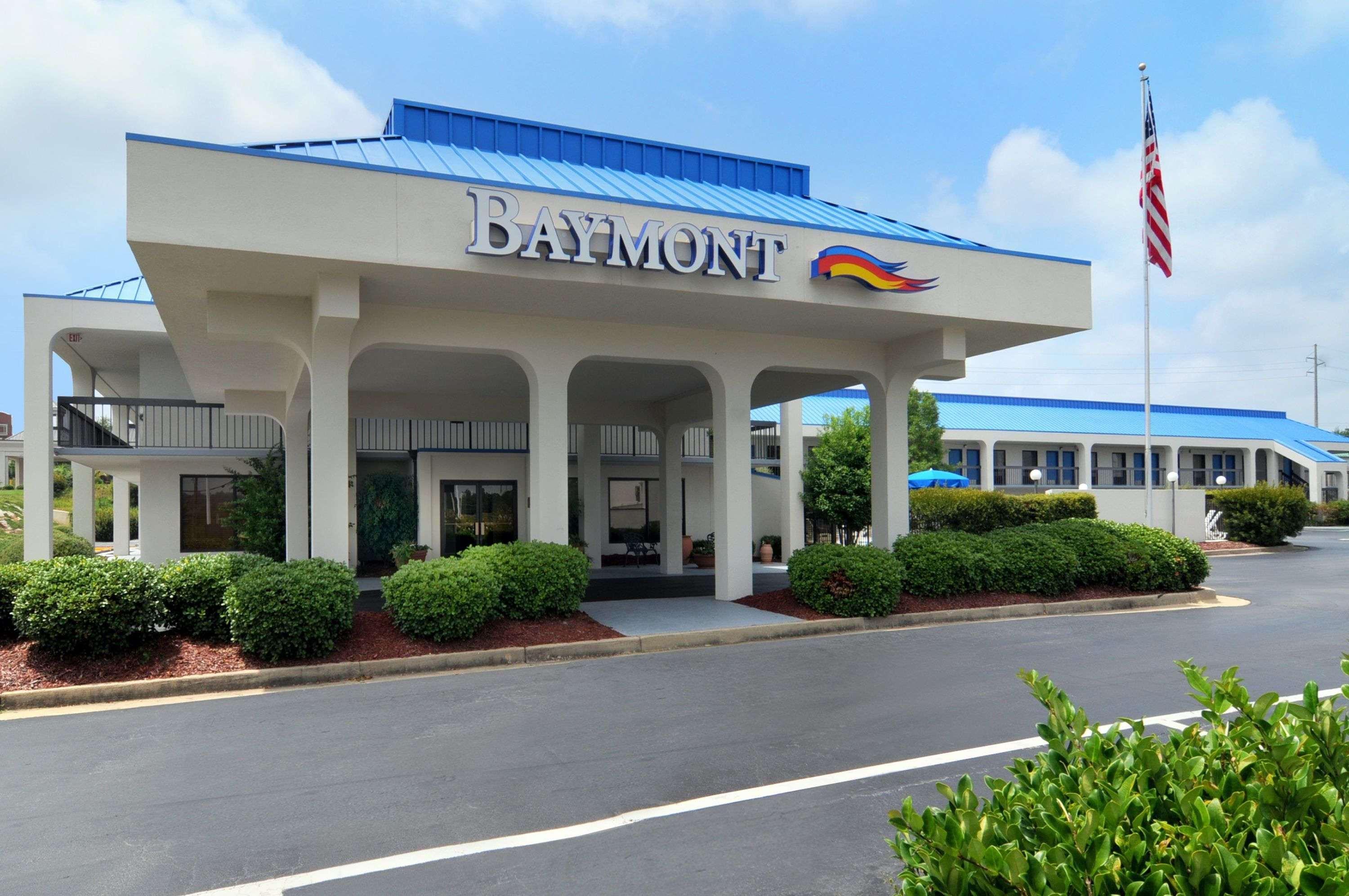 Baymont By Wyndham Macon I-75 Motel Exterior photo